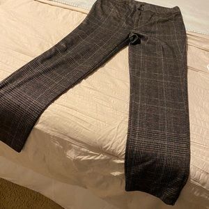 Cute plaid fall trousers… Lightweight